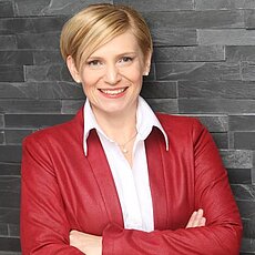 Dr. Claudia Klumpp