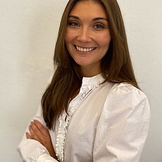  Julia Forster