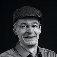 Michael Müller-Hillebrand