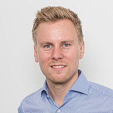 Dr. Jan Oevermann
